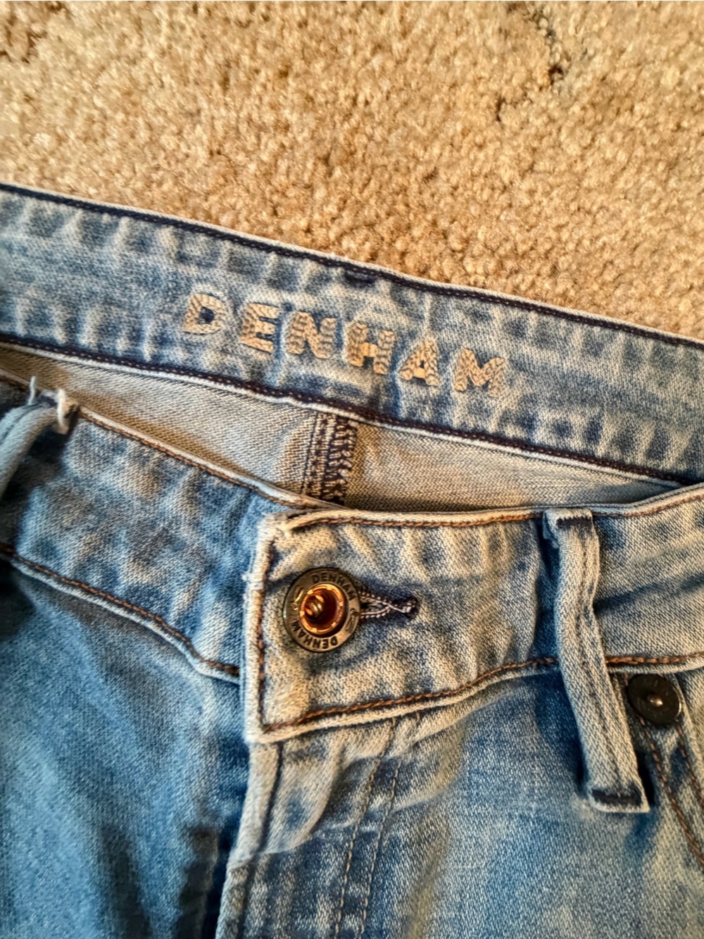 Denham Jeans Light Blue Boyfriend Jeans with Dark Patch Details - Picture 4 of 15